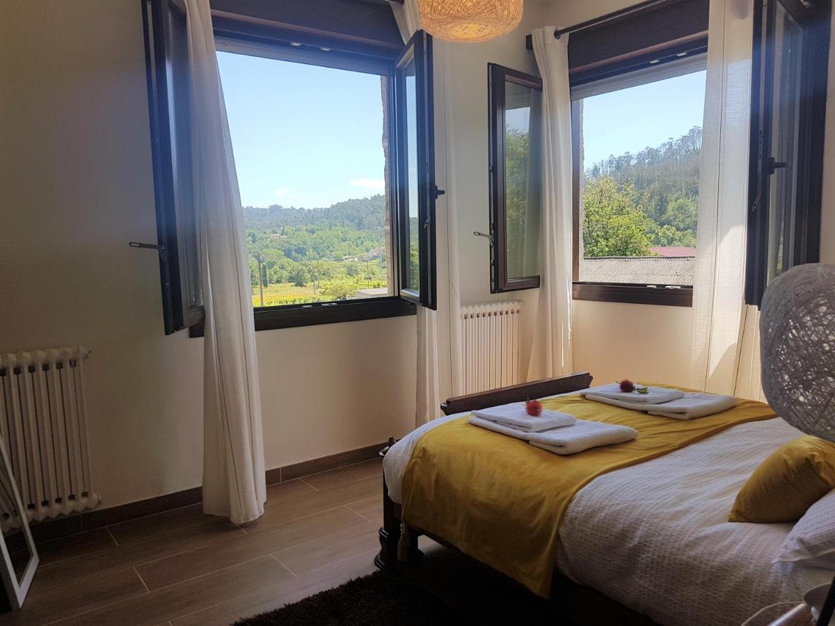 Villa O Eido De Celia Ponteareas Esterno foto