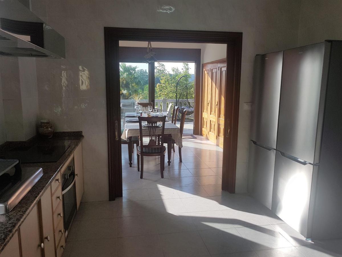 Villa O Eido De Celia Ponteareas Esterno foto