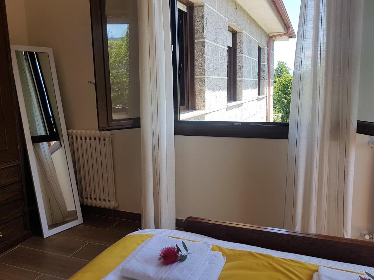 Villa O Eido De Celia Ponteareas Esterno foto